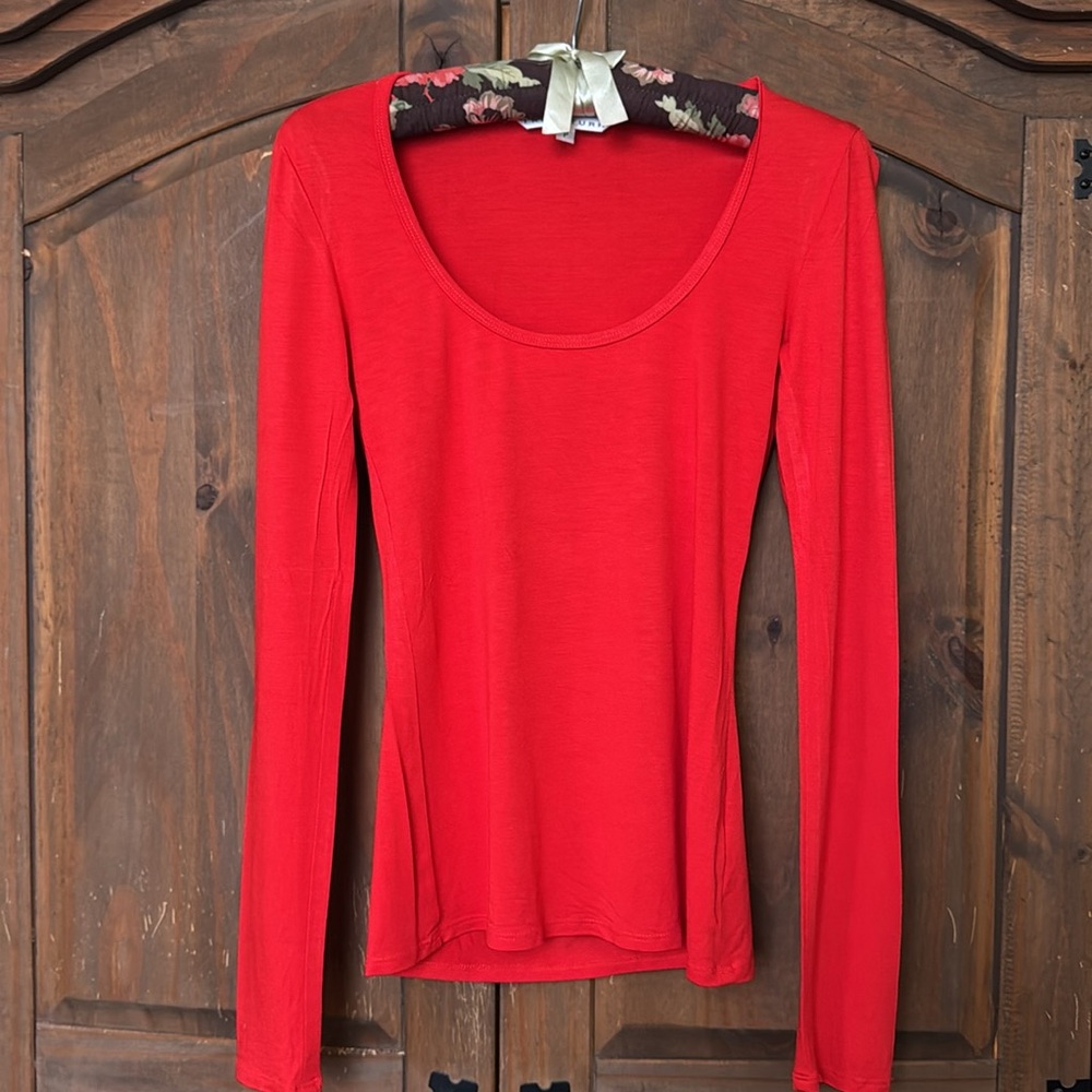 Trina Turk red top - sz S